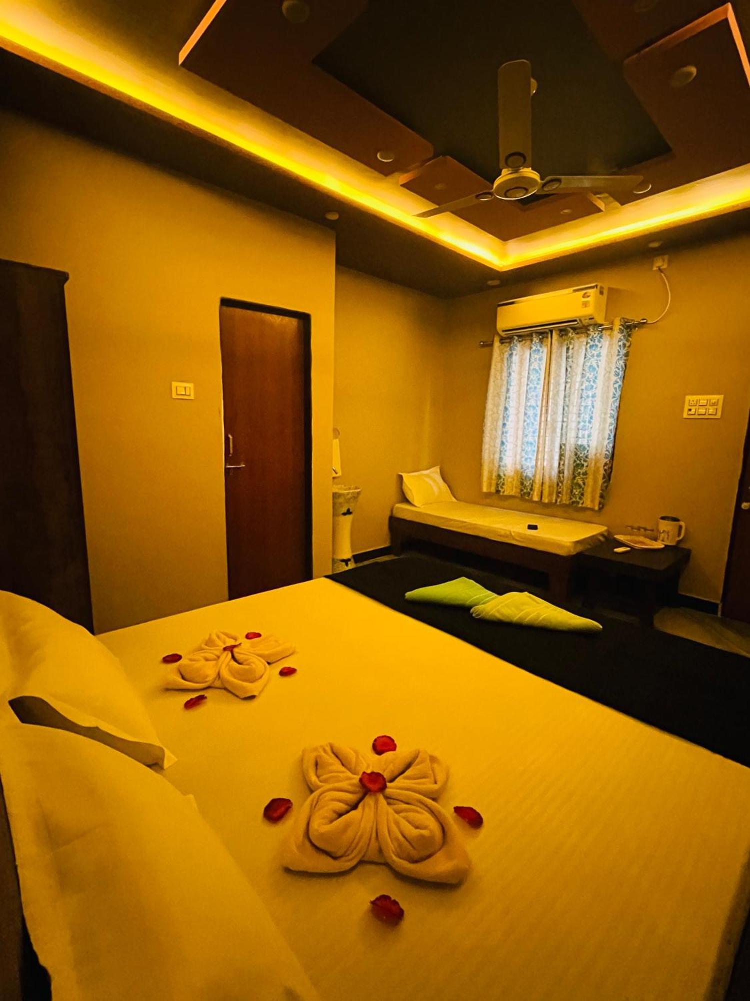 Kamdhenu Home Stay Garudeshwar Exterior foto