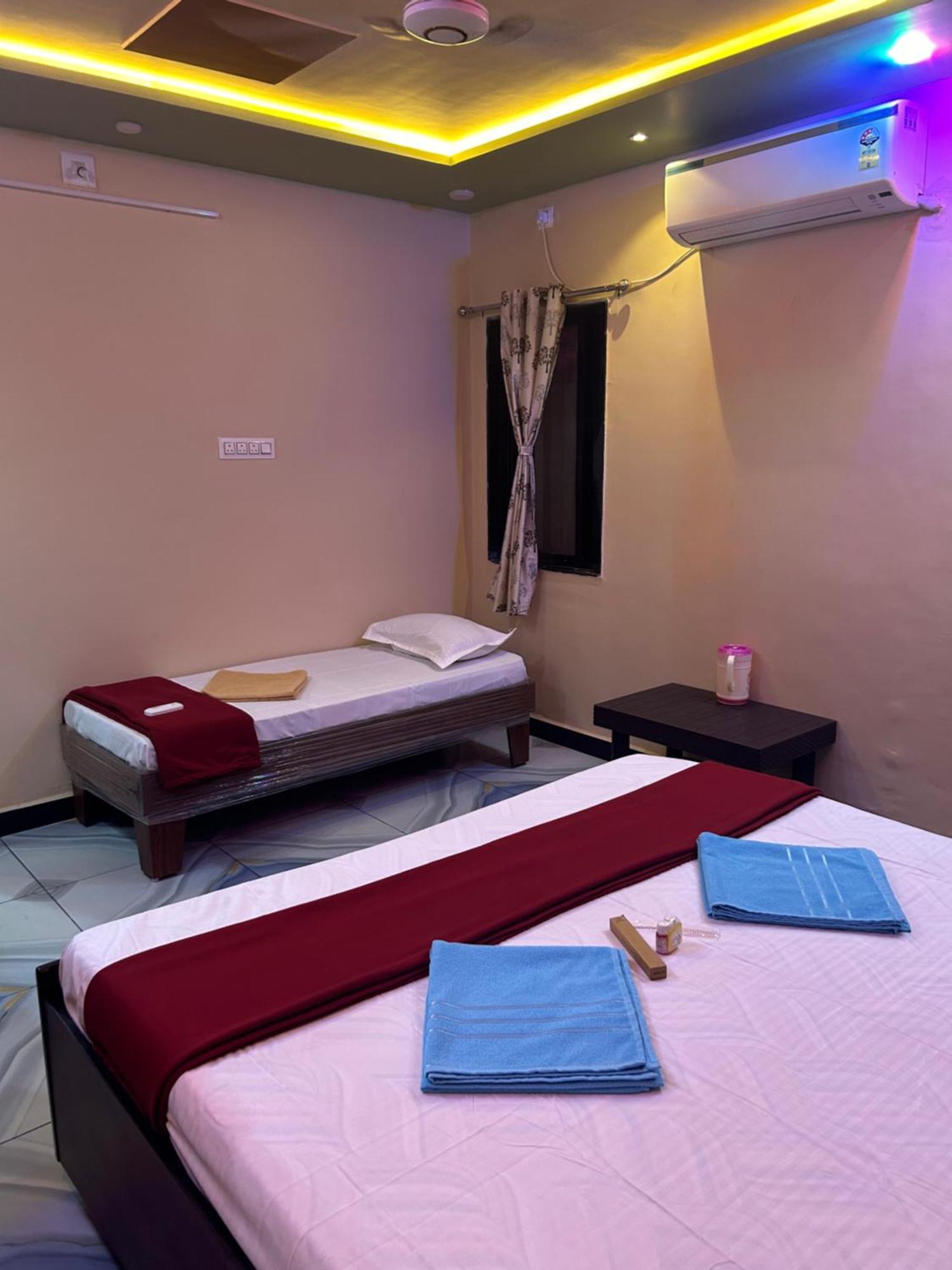 Kamdhenu Home Stay Garudeshwar Exterior foto